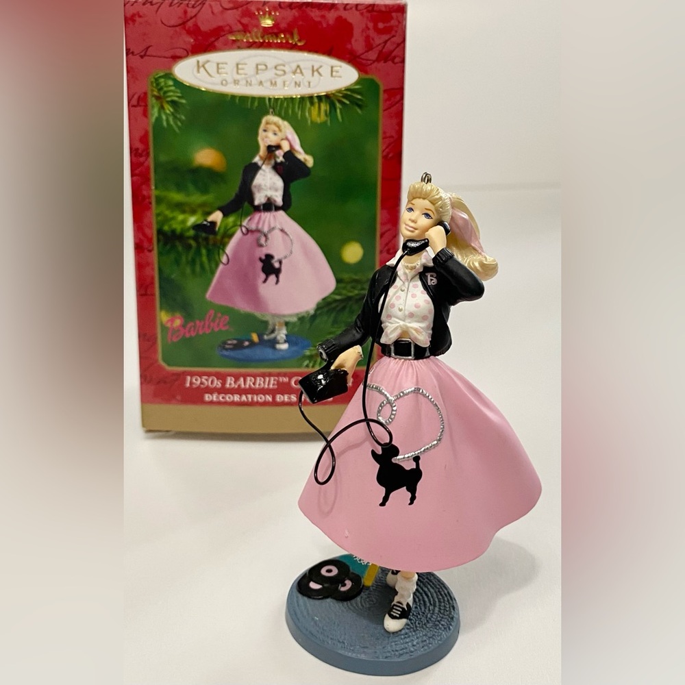 ♥️New In Box - 2001 Hallmark Keepsake 1950s Barbie Ornament♥️